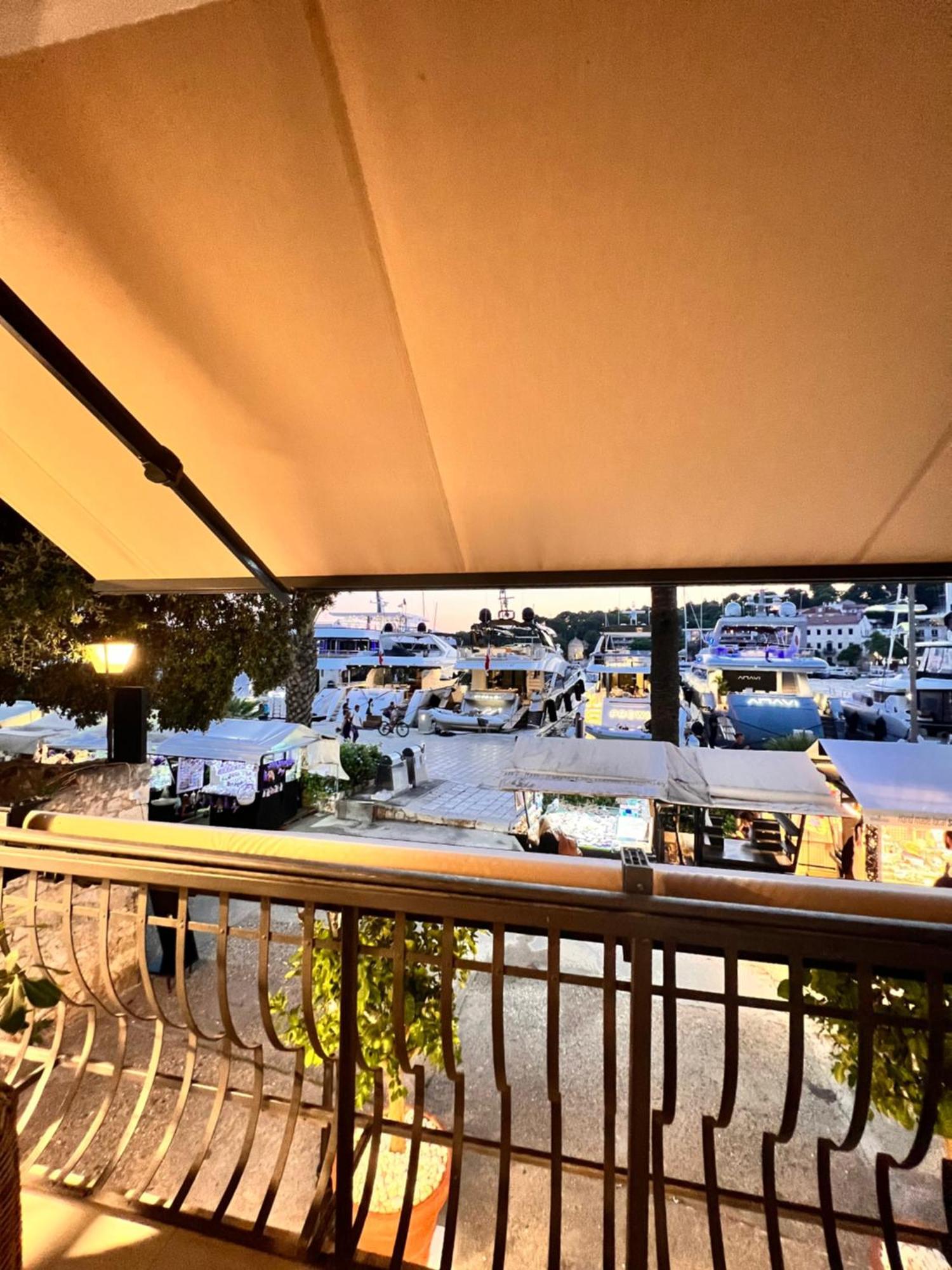 Riva Yacht Hvar Town Apartment Zewnętrze zdjęcie